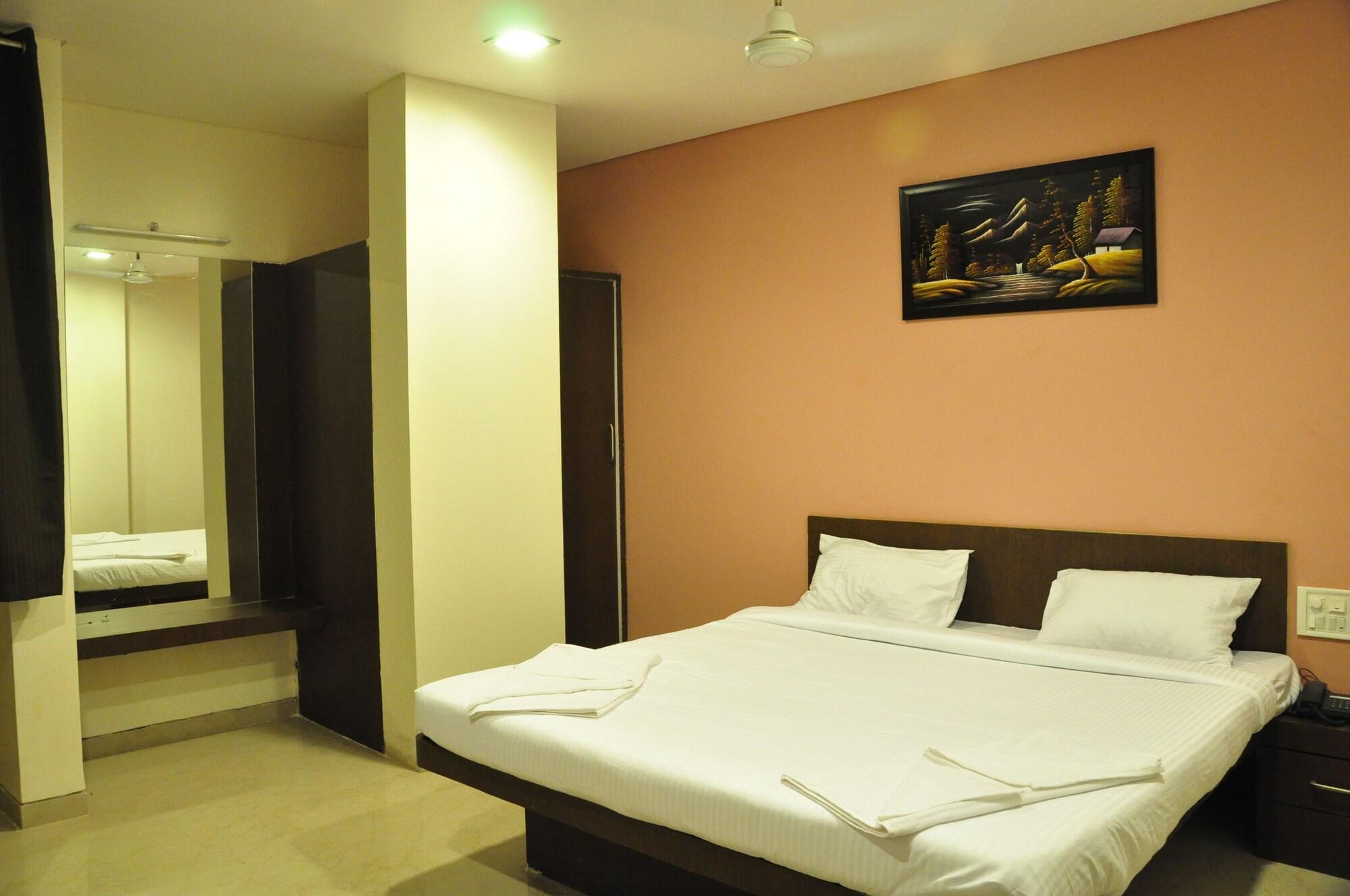 אאורנגבד Hotel Avon International מראה חיצוני תמונה