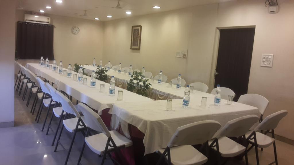 אאורנגבד Hotel Avon International מראה חיצוני תמונה